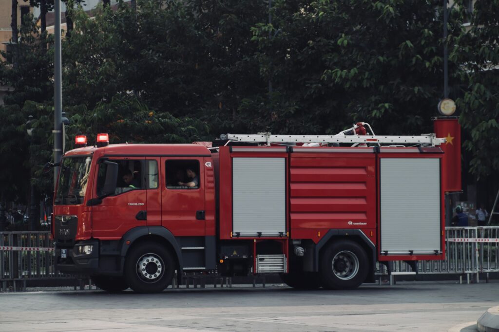 Hasiči v Žilinskom kraji mali minulý týždeň plné ruky práce, zasahovali 131-krát