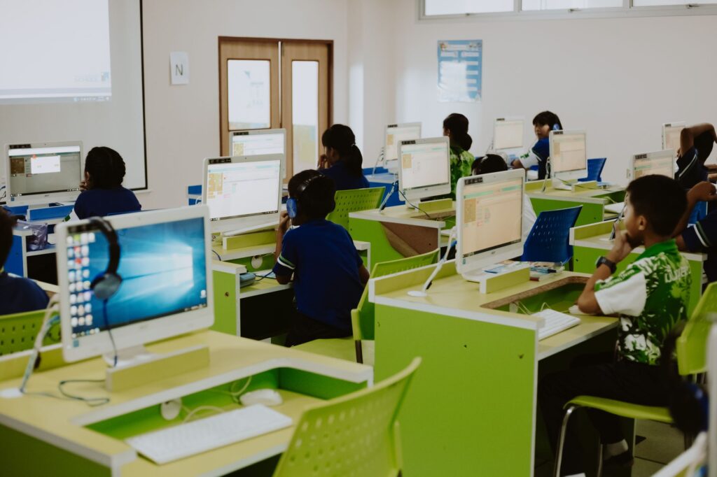Nové učebné materiály posilnia AI gramotnosť na základných školách