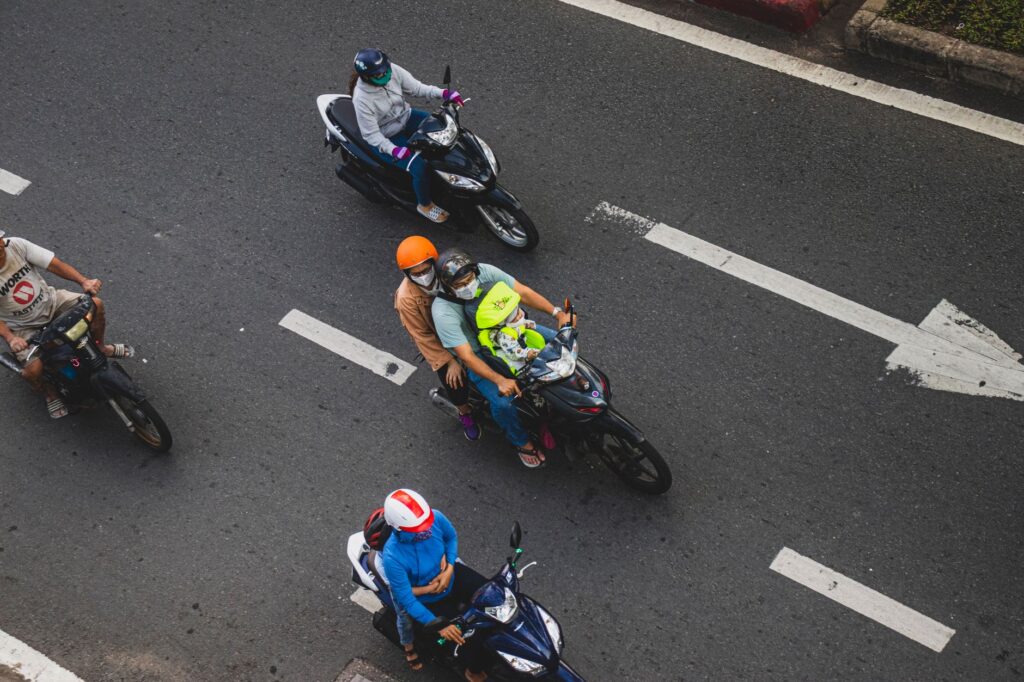 Polícia apeluje na motocyklistov: Jazdite ohľaduplne a bezpečne