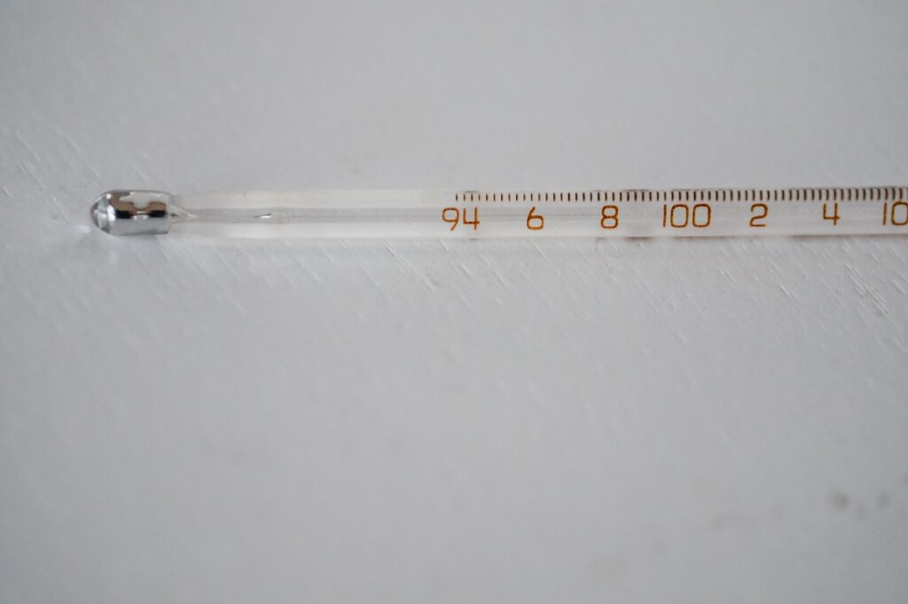 Meteorológovia varujú: V južných okresoch hrozia vysoké teploty