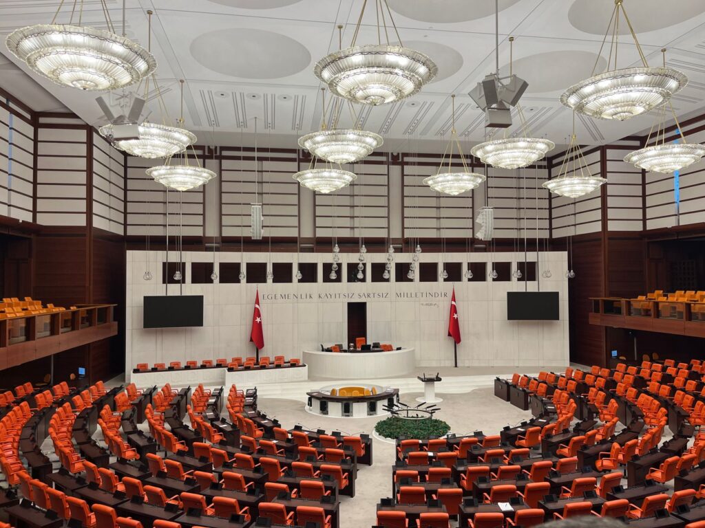 Okrúhly stôl v NR SR: Čo prinesie legislatívne ukotvenie centier zdieľaných služieb?