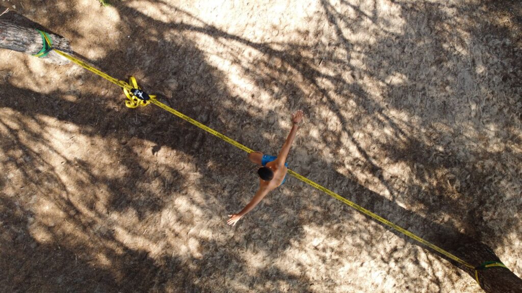 Roose sa v Bratislave pokúsi o rekord na slackline, termín je otvorený